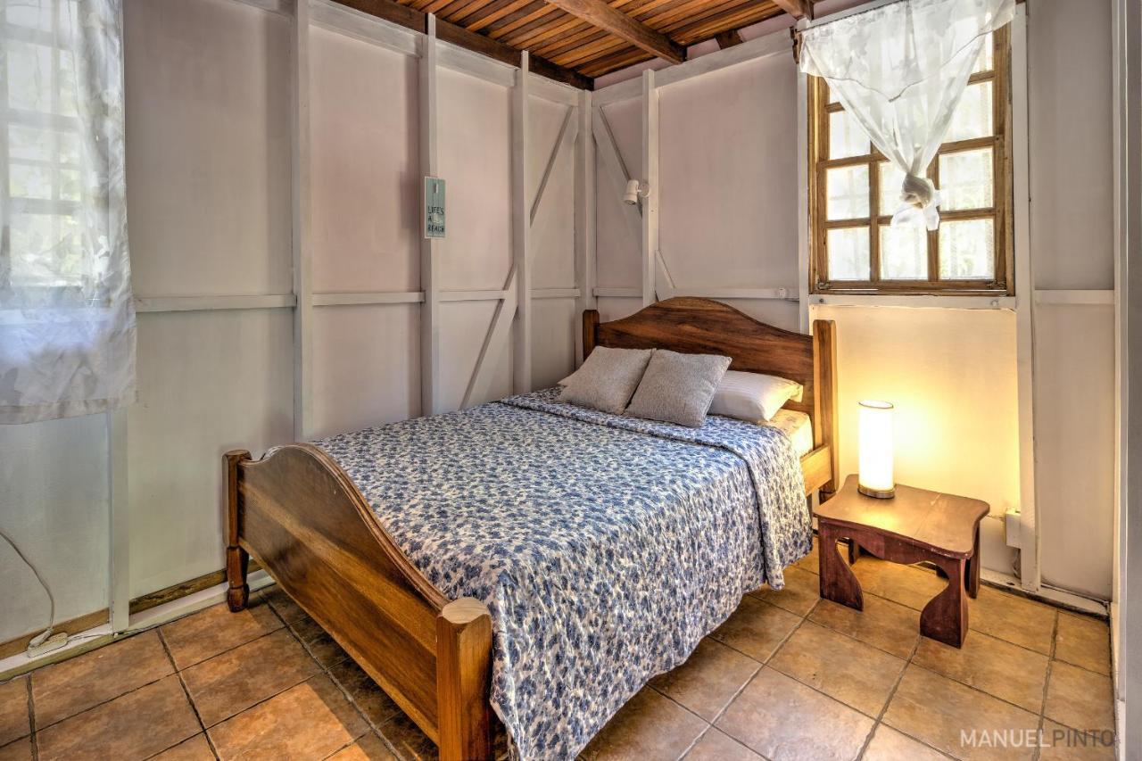 Casa Violeta Beach House In Punta Uva Extérieur photo
